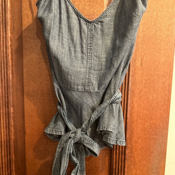 Trina Turk chambray tank top with tie wrap - Picture 3 of 5